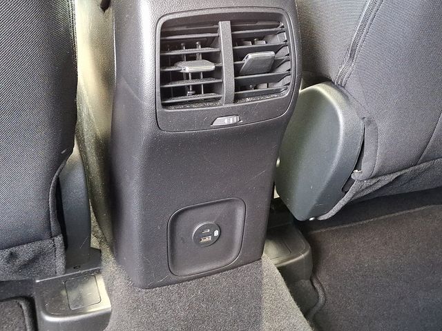 2022 Ford Escape SE photo 11