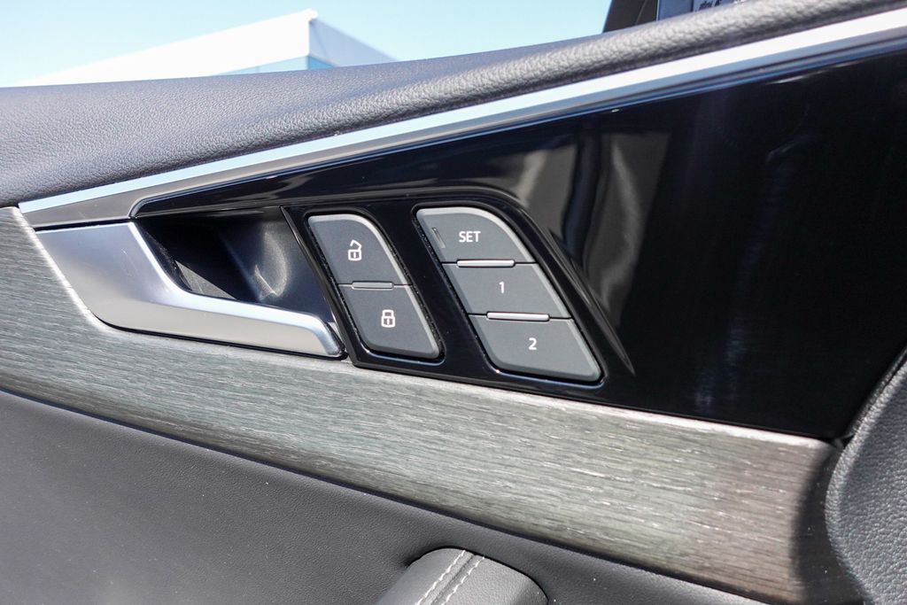 2022 Audi A4 Allroad 45 Premium Plus photo 15