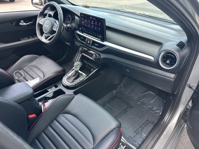 2023 Kia Forte GT photo 38