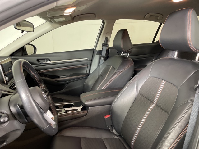 2023 Nissan Altima 2.5 SR photo 17