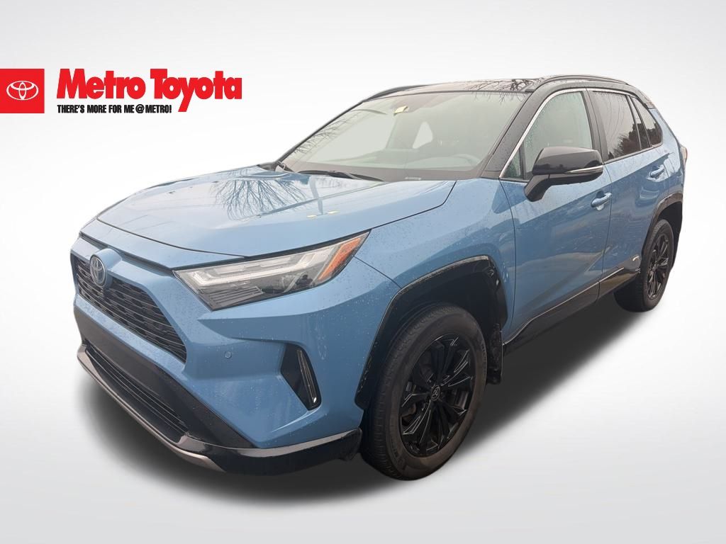 2023 Toyota RAV4 XSE's photo
