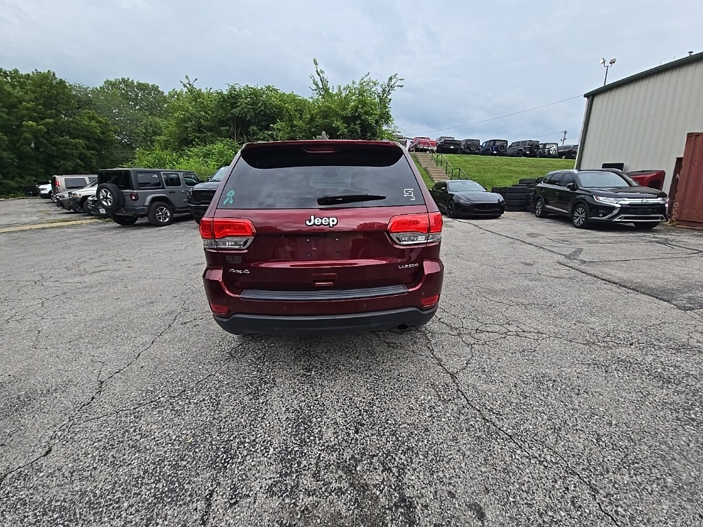 2017 Jeep Grand Cherokee Laredo photo 4