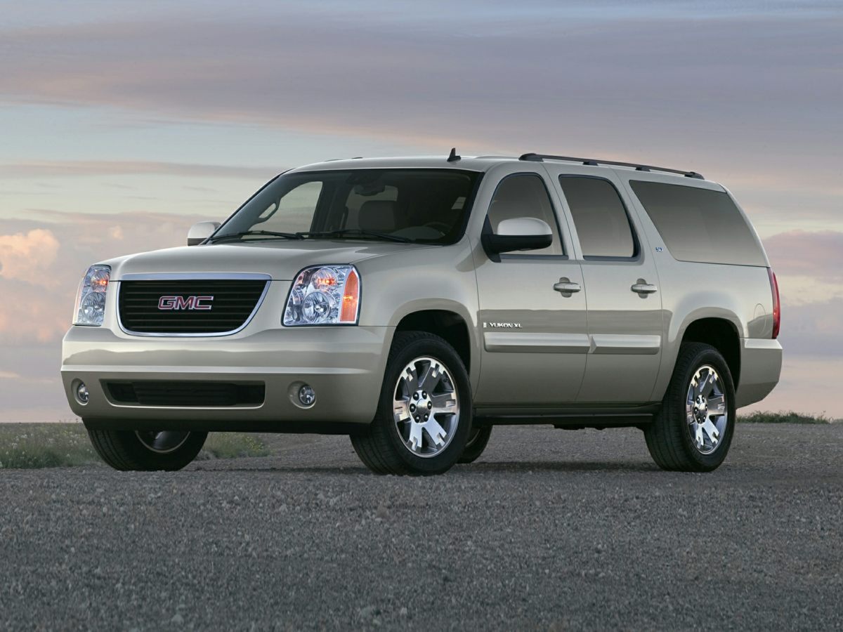 2010 GMC Yukon XL SLT1's photo