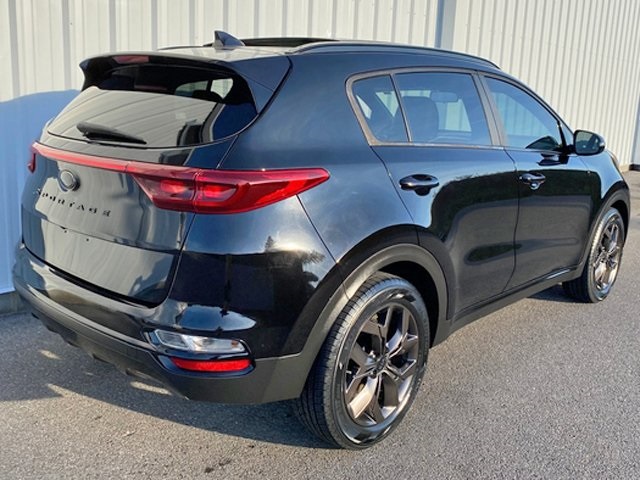 2022 Kia Sportage Nightfall Edition photo 3