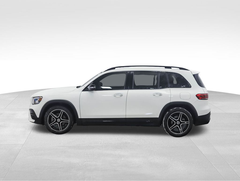 Used 2021 Mercedes-Benz GLB Base with VIN W1N4M4HB8MW111992 for sale in Minneapolis, Minnesota