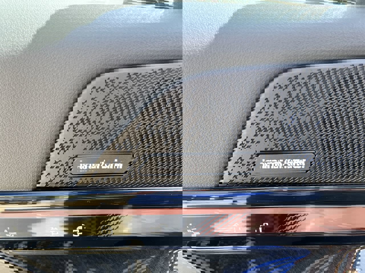 2026 Bmw 550e 550e xDrive photo 17