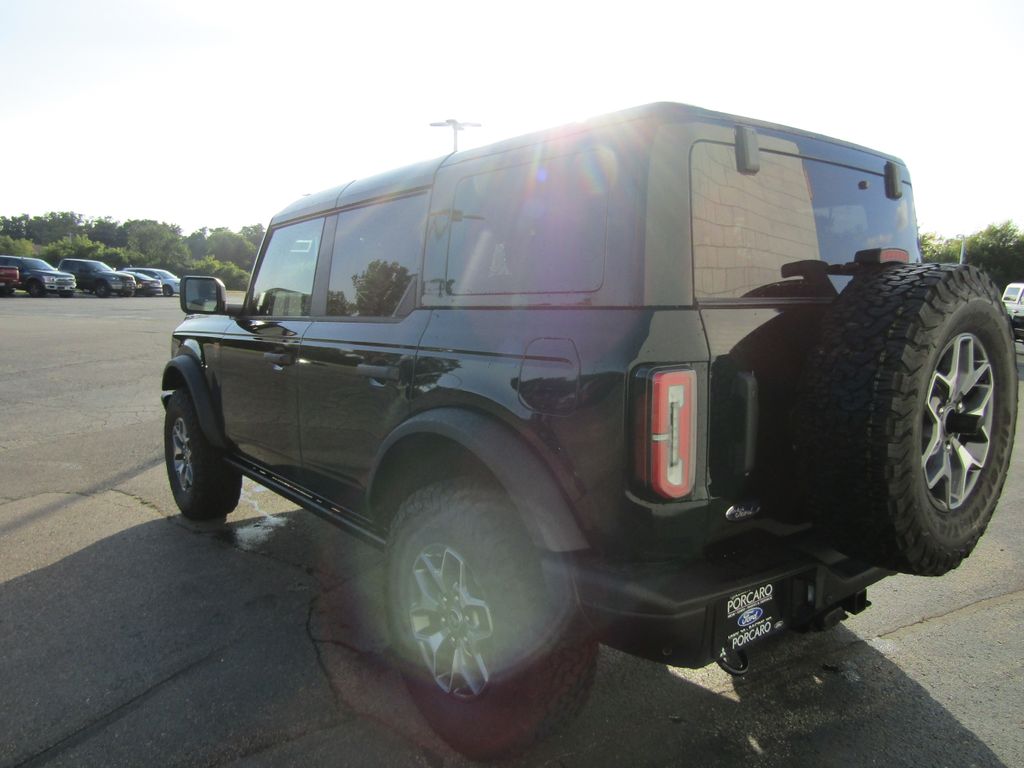 2025 Ford Bronco Badlands photo 4
