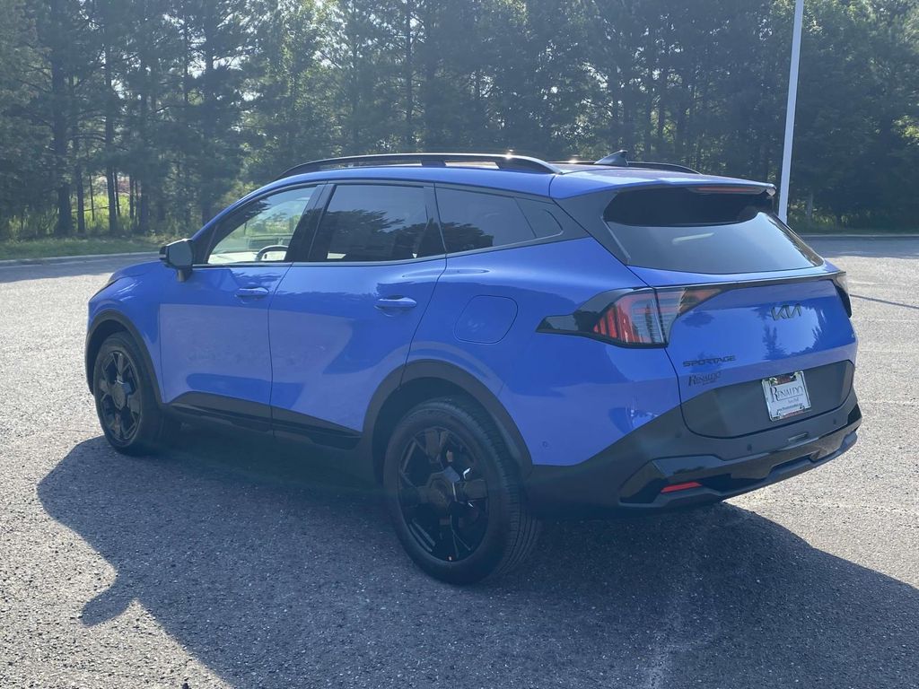 2026 Kia Sportage X-Line photo 3
