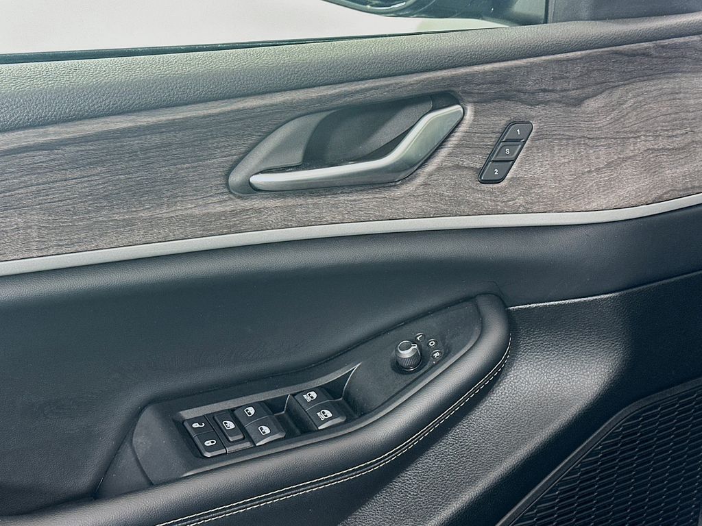 2024 Jeep Grand Cherokee Limited photo 17