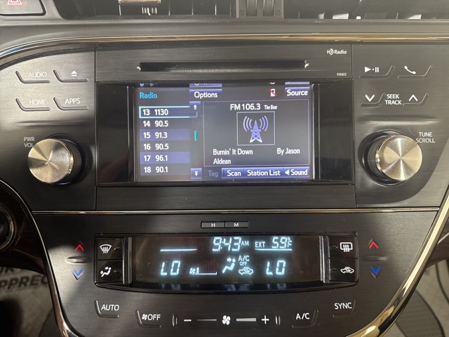 2015 Toyota Avalon XLE Premium photo 13