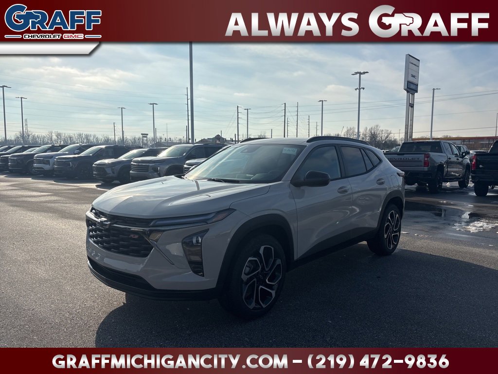 2026 Chevrolet Trax RS's photo