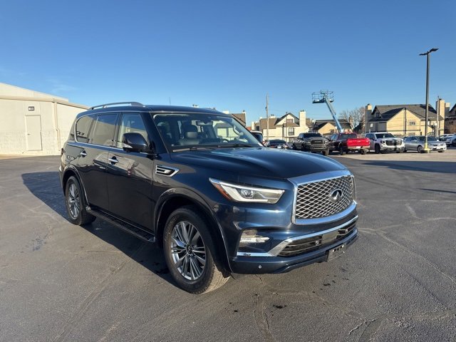 2022 INFINITI QX80's photo