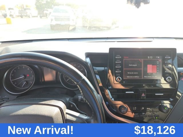 2021 Toyota Camry SE photo 9