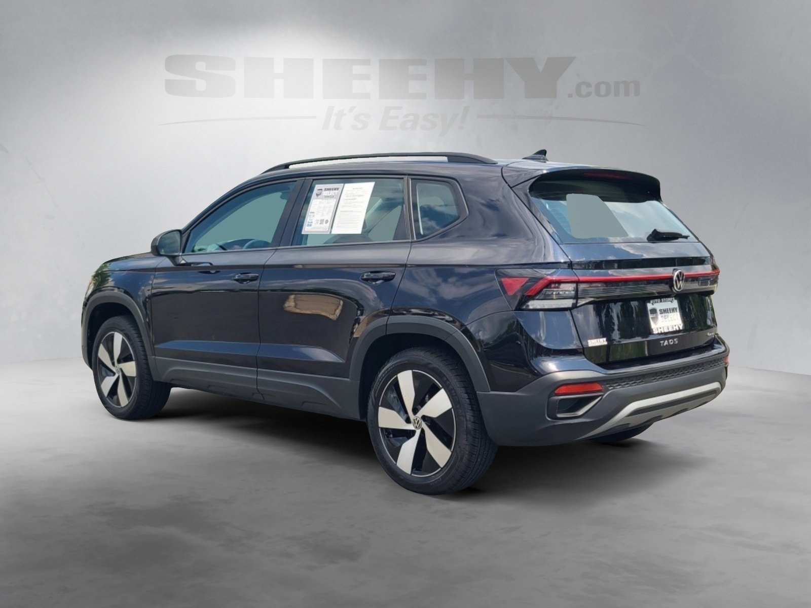 2025 Volkswagen Taos S photo 4