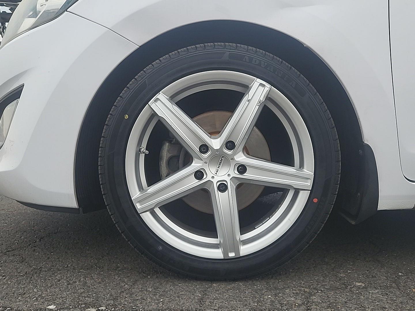 2014 Hyundai Elantra GT photo 22