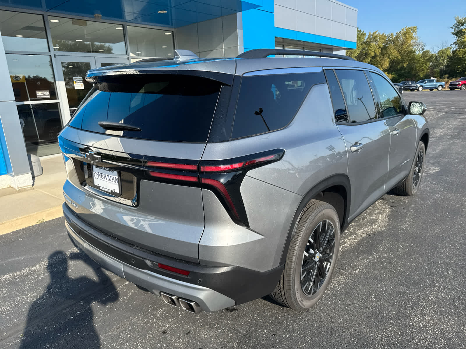 2025 Chevrolet Traverse photo 9