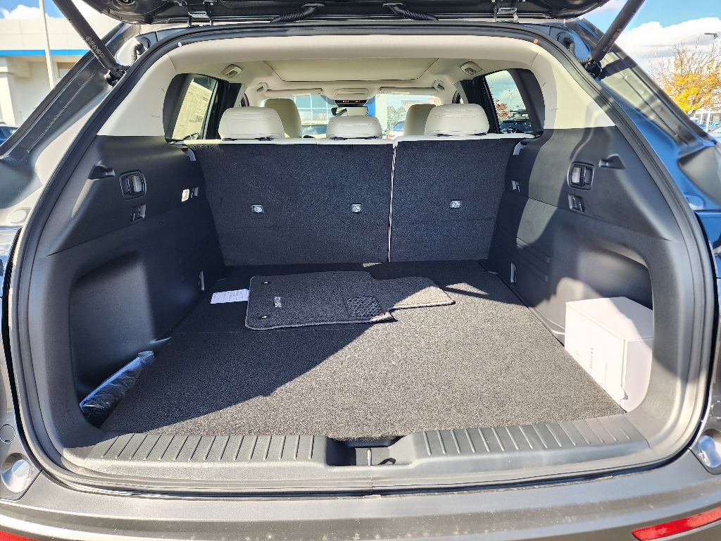 2026 Mazda CX-50 Premium photo 4