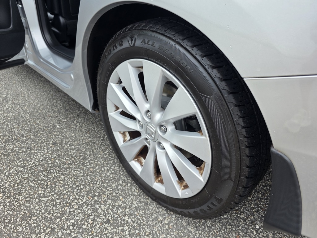 2013 Honda Accord EX-L photo 46