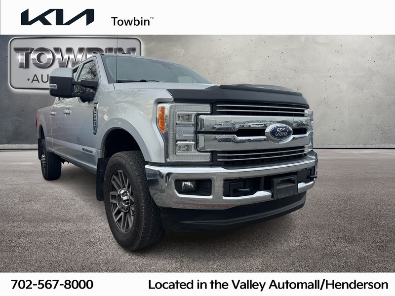 2017 Ford F-250 Super Duty Lariat's photo