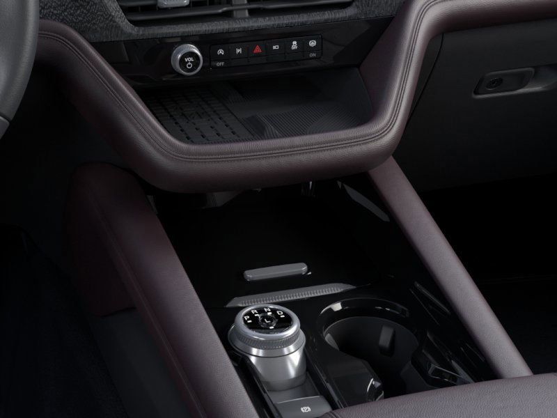 2025 Ford Explorer Platinum photo 7
