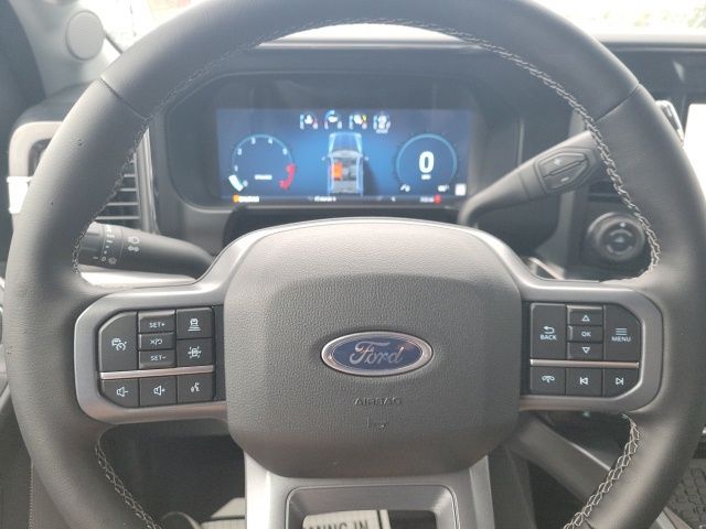 2026 Ford F-250 photo 16