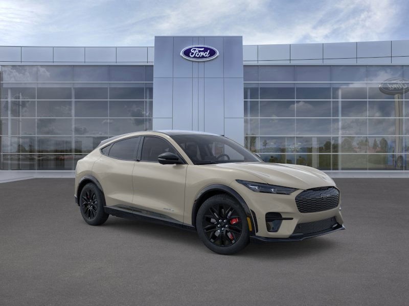 2025 Ford Mustang Mach-E Premium photo 7