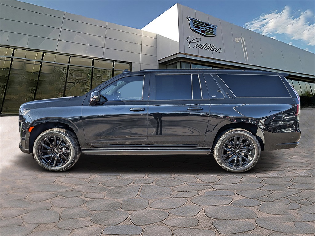 2023 Cadillac Escalade ESV Sport photo 3
