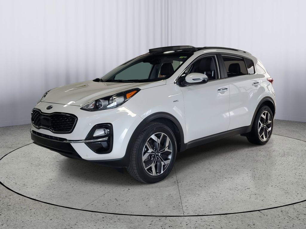 2020 Kia Sportage EX photo 2