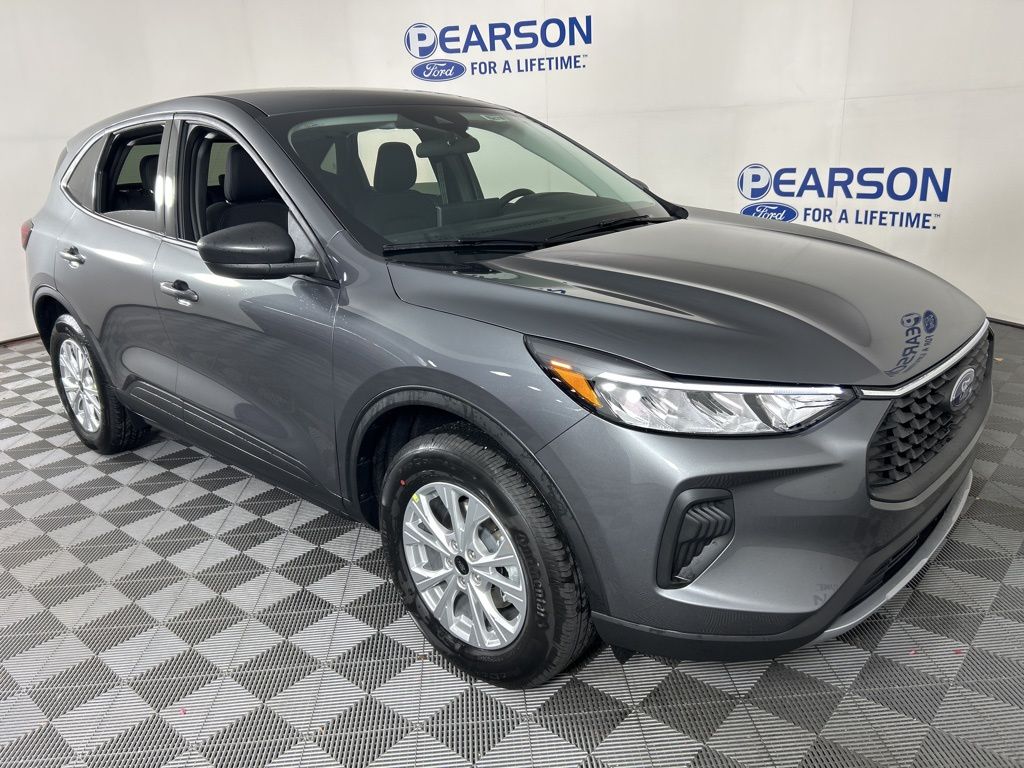 2026 Ford Escape Active photo 3