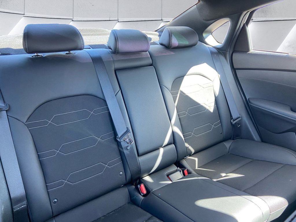 2024 Kia Forte GT-Line photo 13