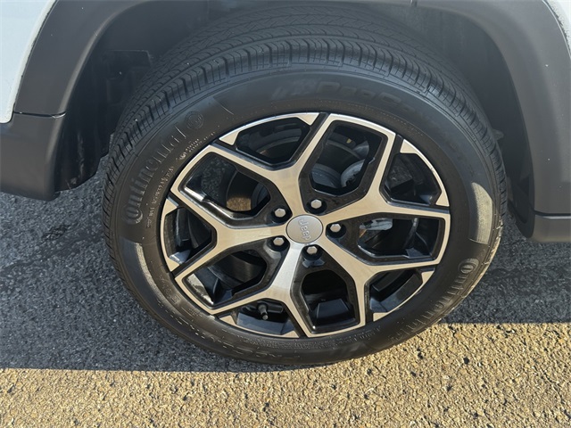 2024 Jeep Compass Limited photo 12