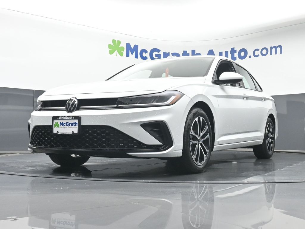 2026 Volkswagen Jetta 1.5T Sport photo 4