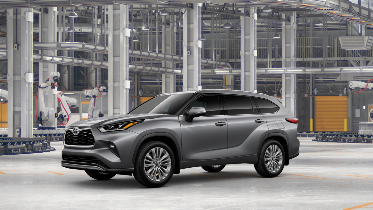 2025 Toyota Highlander Platinum photo 2