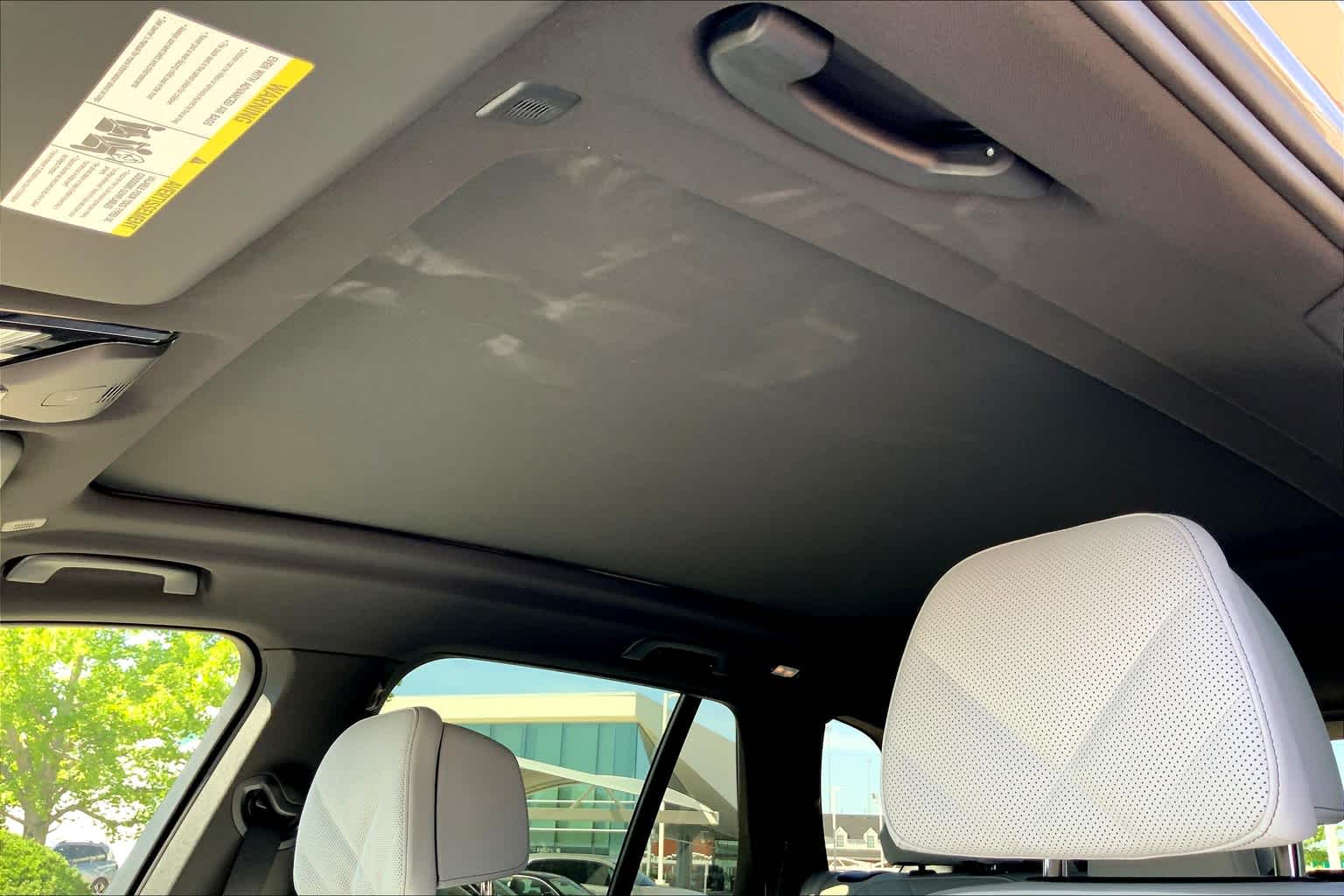 New 2025 Skyscraper Grey Metallic BMW xDrive50e image 18