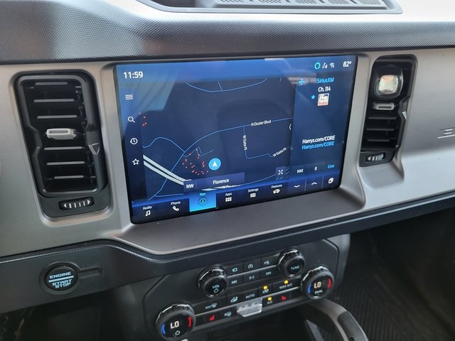 2023 Ford Bronco Outer Banks photo 9