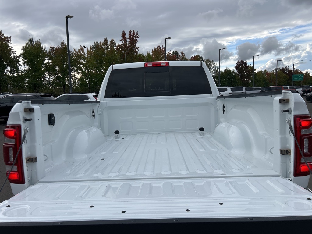 2024 Ram 2500 Laramie photo 3