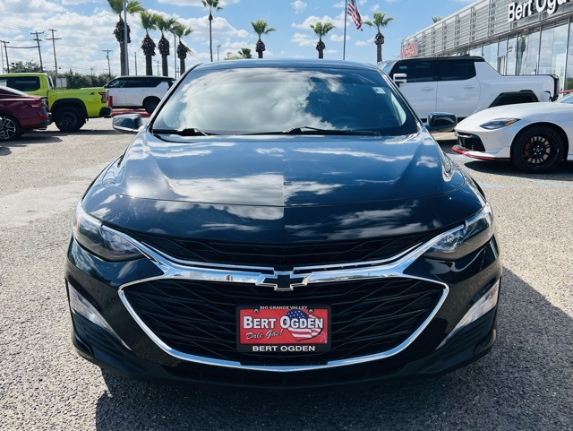 2020 Chevrolet Malibu 1LT photo 2