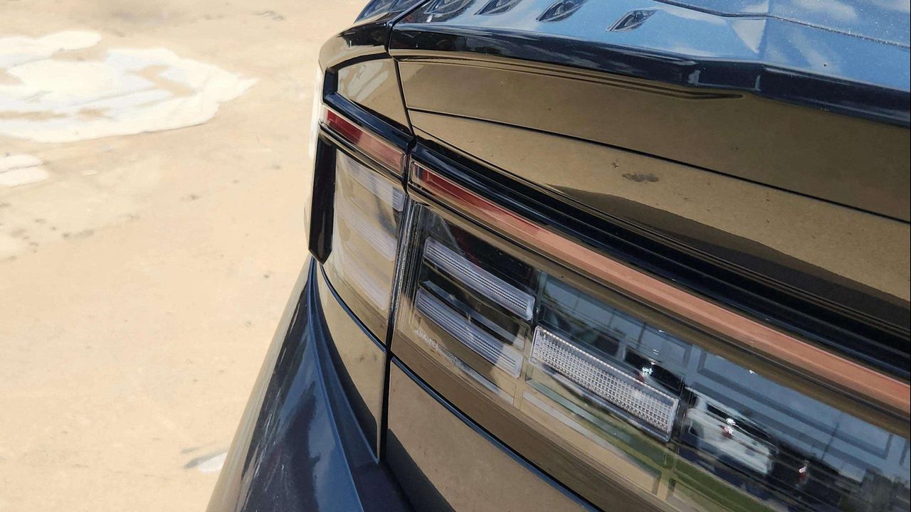 2025 Hyundai Sonata Hybrid Limited photo 26