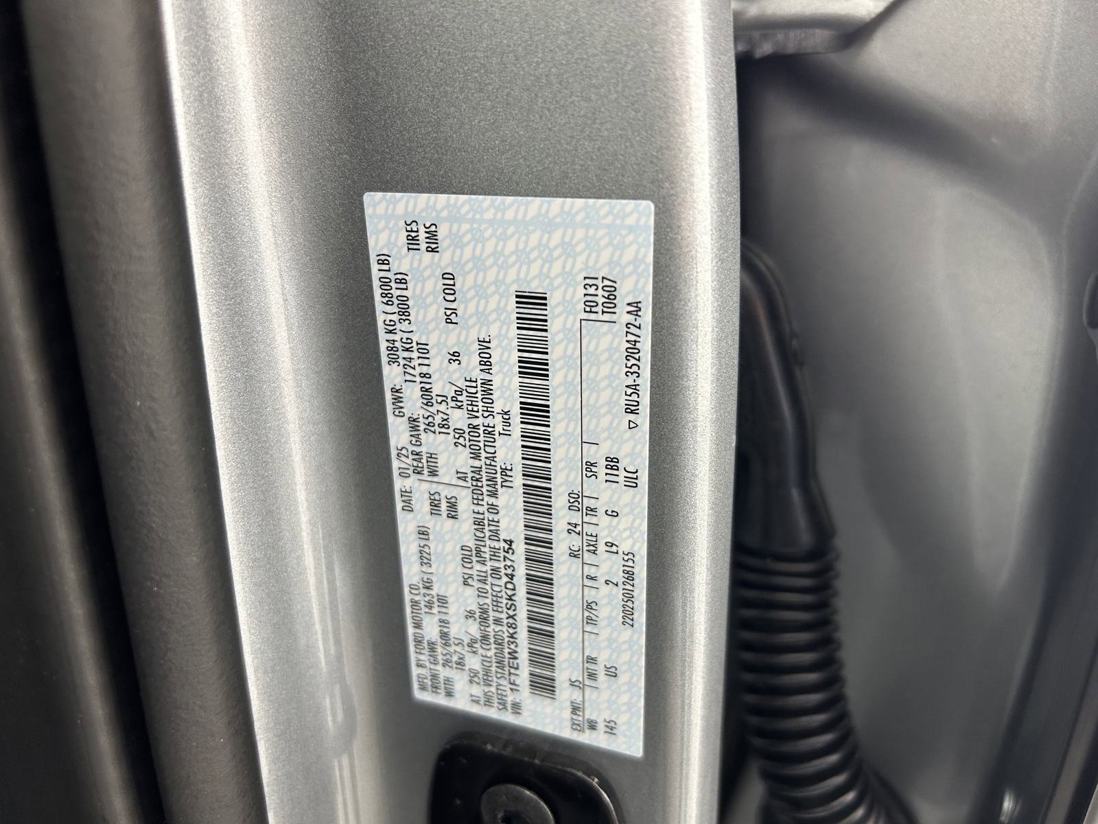 2025 Ford F-150 XLT photo 29