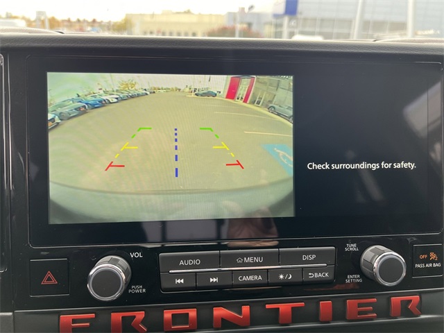 2025 Nissan Frontier PRO-4X photo 18