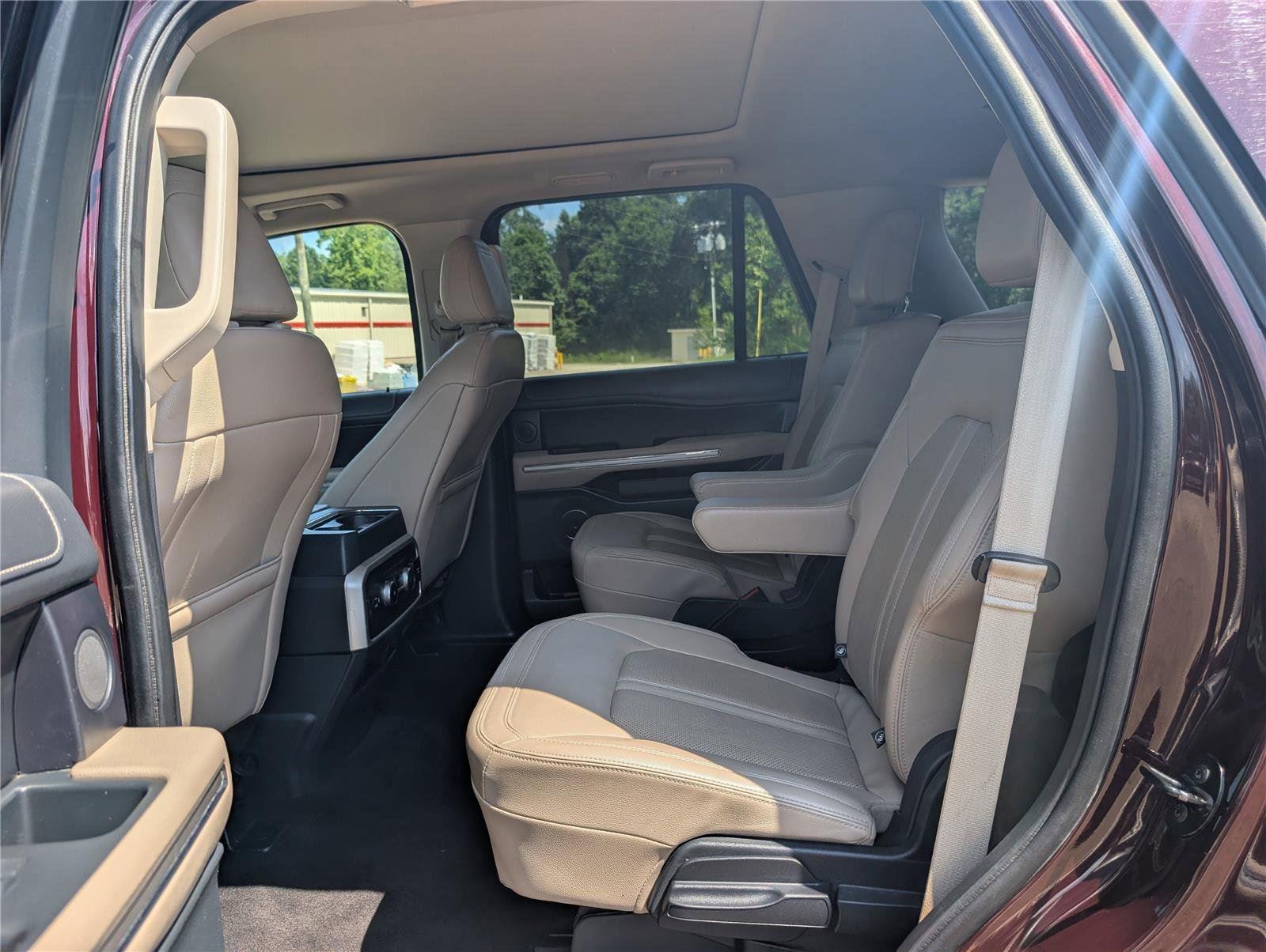 2023 Ford Expedition Limited photo 25