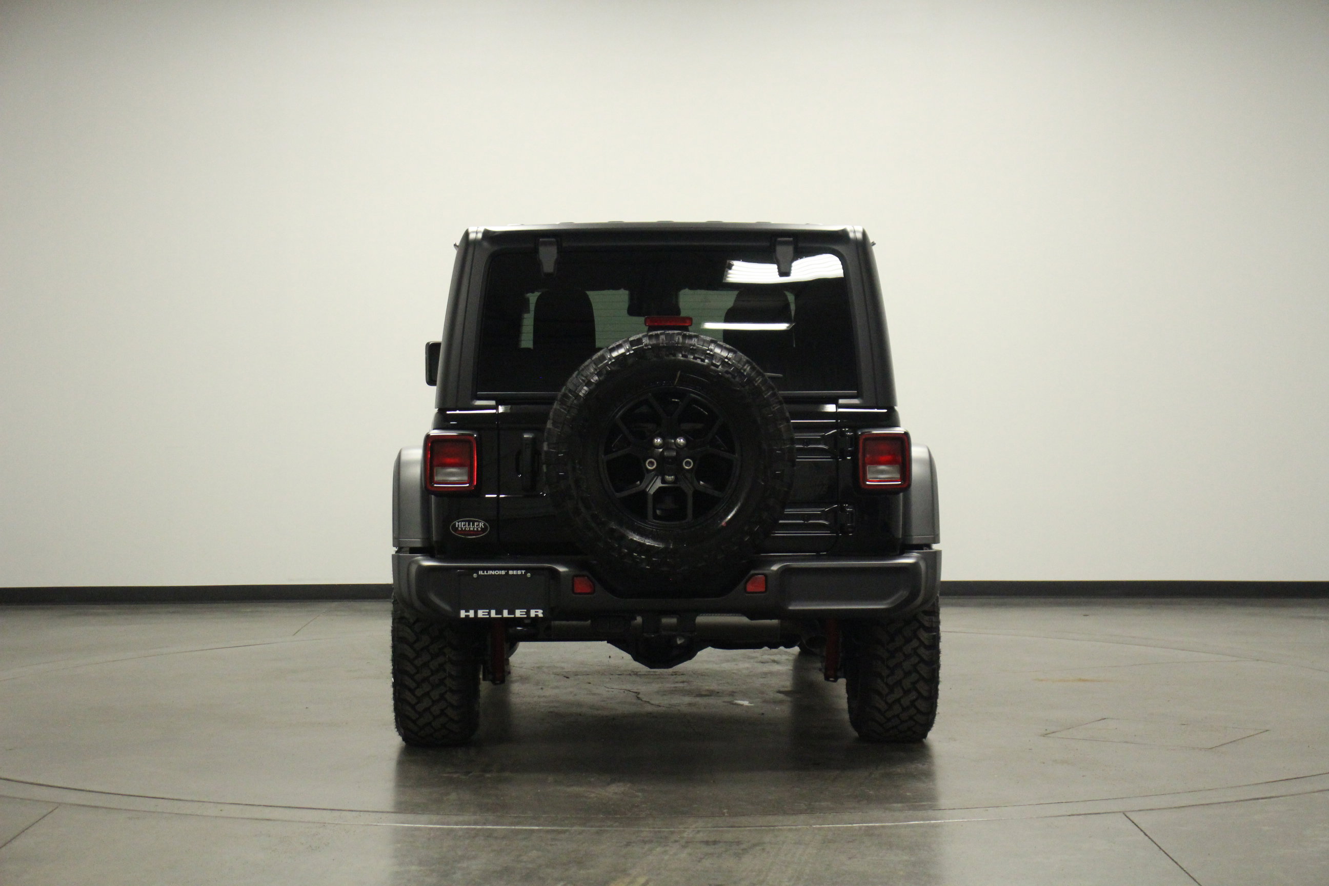 2025 Jeep Wrangler Willys photo 6
