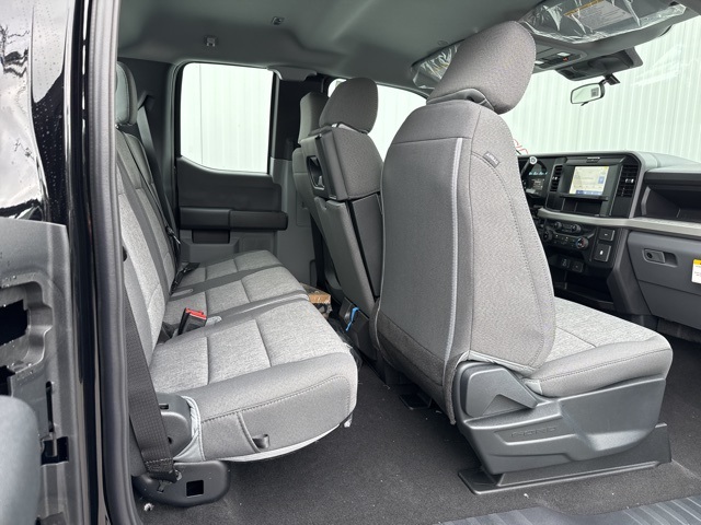 2026 Ford F-350 XL photo 3