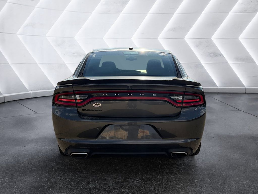 2019 Dodge Charger SXT photo 5