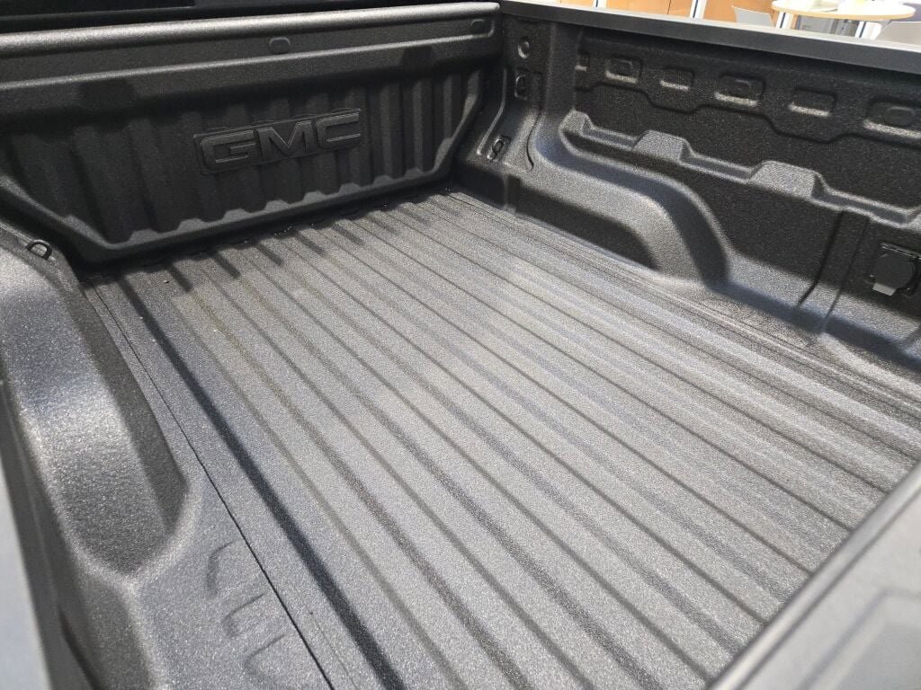 2026 Gmc Canyon AT4X photo 14