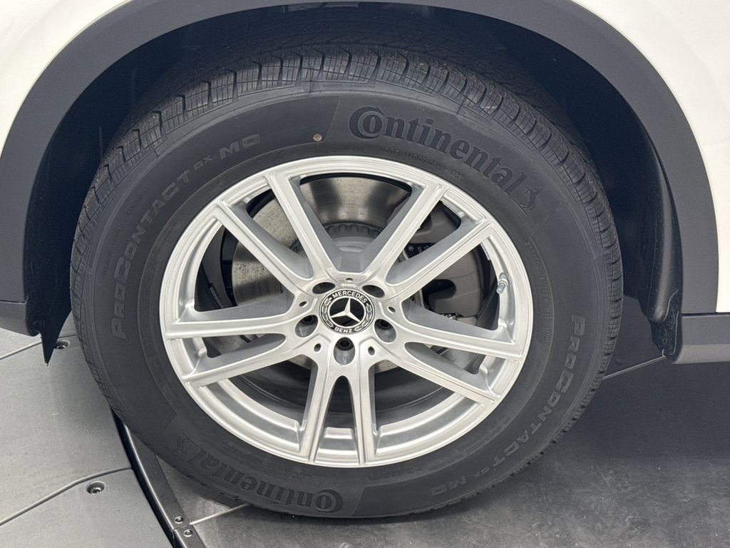 2026 Mercedes Benz GLC 300 4MATIC photo 13