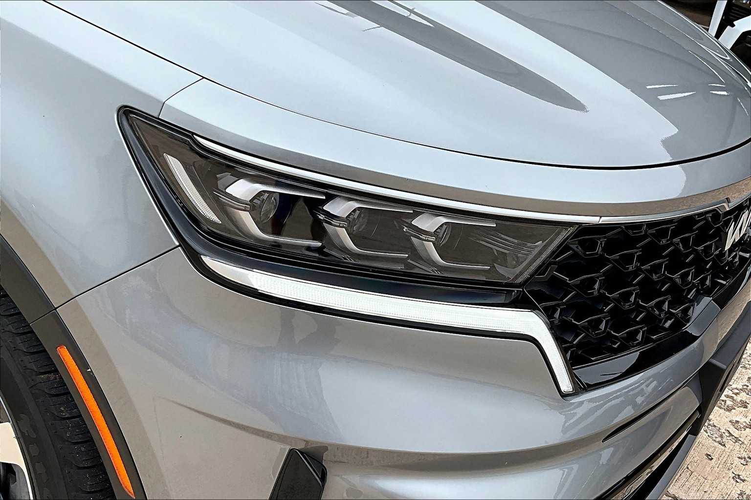 2022 Kia Sorento Plug-In Hybrid SX photo 24