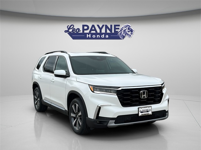 2025 Honda Pilot Touring's photo