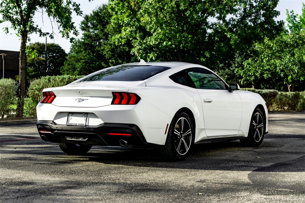 2024 Ford Mustang EcoBoost photo 6