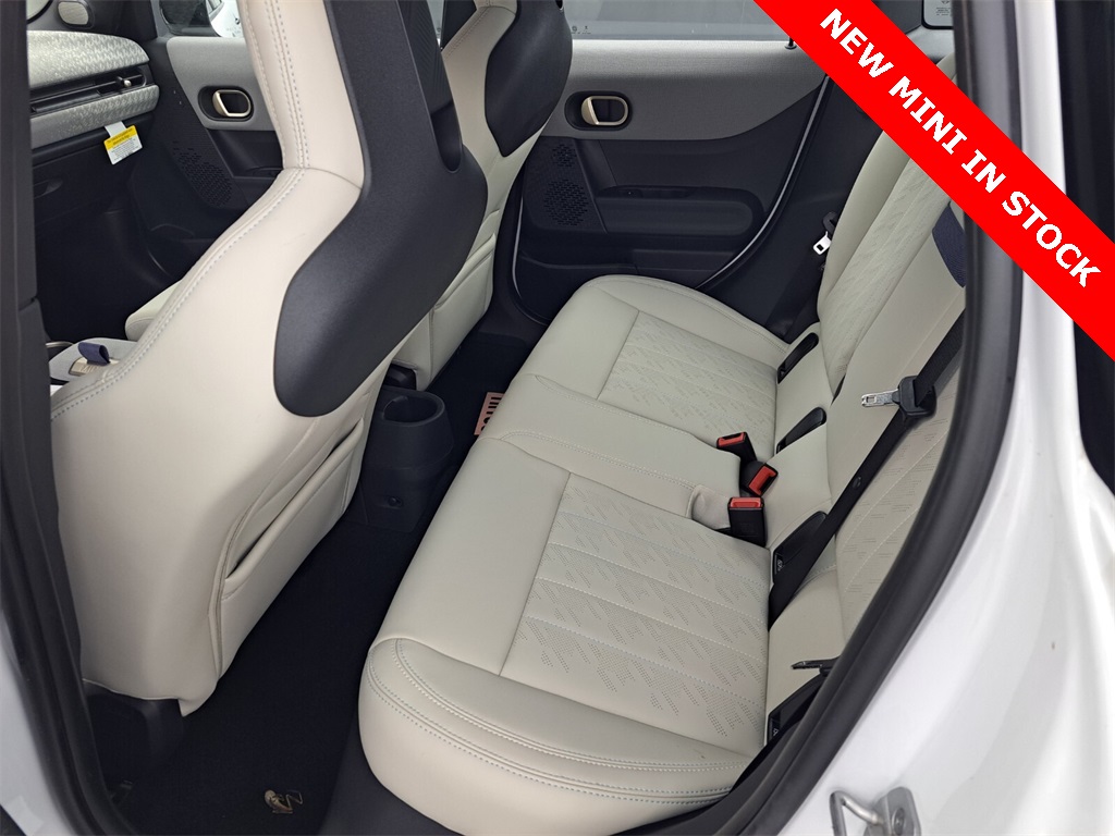 2025 Mini Cooper 4 Door Hardtop Signature photo 9
